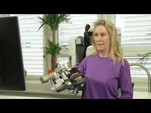 Physical therapy for stroke patients with ArmeoPower - Susan's story