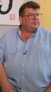 Marco bietet mit seinem Restaurant "Kuro Neko" ein ganz einzigartiges Konzept an. Thematische Menüs auf der Basis von Film, Kunst und Musik mit asiatischen Aromen, fränkisch saisonal und japanischer Philosophie. #MeinLokalDeinLokal 😁📺 „Mein Lokal, Dein Lokal“ – streamen auf Joyn und Montag bis Freitag, um 17:55 Uhr, bei Kabel Eins. | Mein Lokal, Dein Lokal