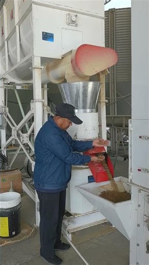 Factory setup feed pellet machine