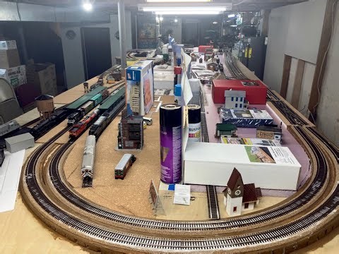 HO Train Layout - Structures and...Lights!!