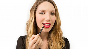 How to Do a True Bold Lip