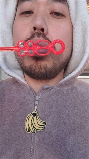 ASMR Candy Cane eating & blowing bubbles sounds #youtubeshorts #shorts