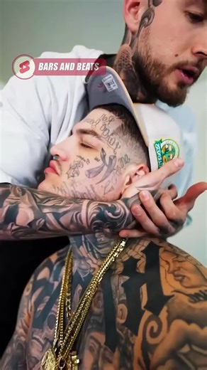 🎤🔥 Ever wondered how your favorite rap sensation, Lefty Gunplay, stays on top of his game both on and off the stage? 🤔 Get ready to dive into the unexpected but essential routine of a superstar! Today, we're taking you behind the scenes of Lefty's latest adventure—a visit to the chiropractor! 🏥✨ Witness how precision care keeps his vibes in sync and his energy untouchable. 🎶💪 From spine-aligning adjustments to some much-needed relaxation, see how Lefty finds his balance and recharges his s