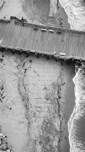 1K views · 4.8K reactions | LOOKING OUT THE WINDOW • short b&w version • Capitola, California • June 2025 • Tom’s Diner - Song by AnnenMayKantereit and Giant Rooks ‧ 2022 #sandart #lyricvideo #tomsdiner | Brighton Denevan | Facebook