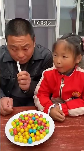 India vs Foreign: The Lollipop Sneeze Challenge! 😂🍭 #LollipopChallenge #DesiHumor #ShortsFeed