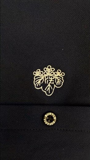 ポロシャツに法務省のロゴマークを刺繍します