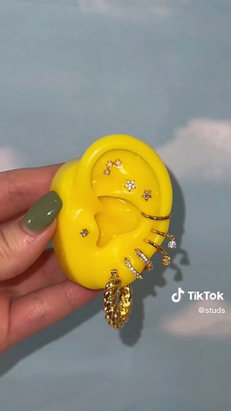 Shop all these styles on studs.com 🤩 #jewelry #earringcheck #ears #earscape #fyp #eartok #earpiercing #earrings #accsessories #styling #styleinspo #earringstyling #earscape #studsearrings #trending