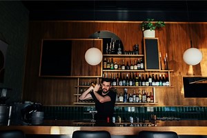 The 15 Best Bars In Sydney (and some great pubs too) - Eatability