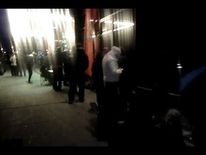 En attente pour les pré-auditions pour La Voix (Dimanche 7 Oct. 2012)