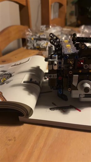 This is gonna be a tad bigger than I expected 🤣 And a terrible impression #lego