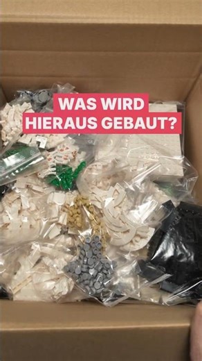 Unzählige Baseplates und weiße Steine - Was wird gebaut? Eine Schneelandschaft?