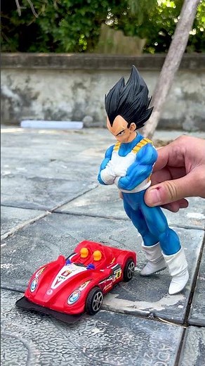 Small Vegeta Warns Vegeta to Rescue Goku! 👏