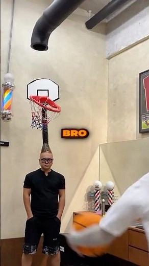 Is This the Most Extreme Haircut Ever Recorded? 👀