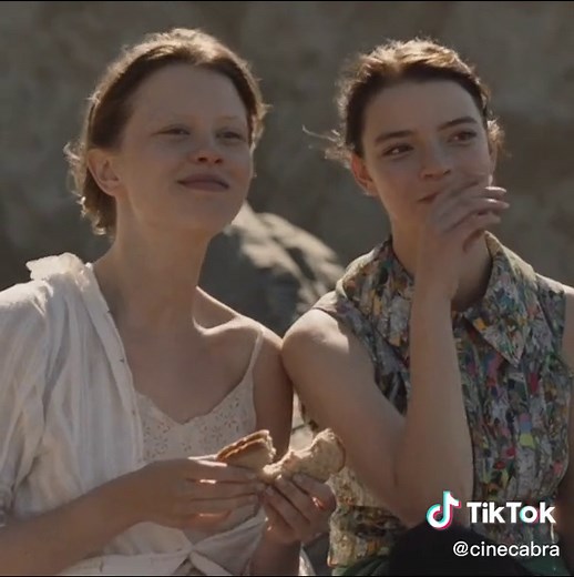 Filme: O Segredo de Marrowbone (2017) #CapCut #filme #osegredodemarrowbone #marrowbone #georgemackay #anyataylorjoy #miagoth #charlieheaton