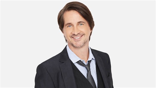 General Hospital alum Michael Easton thanks his creative village in new behind-the-scenes post
