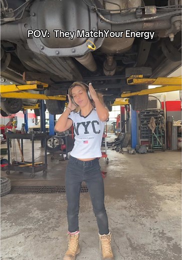 Breaking Down Work Vibes during Break Time