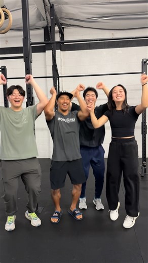 Elle Hatamiya on Instagram: "ucla club olympic weightlifting x ovr back squat challenge!! fastest squat wins, girls 55kg & boys 100kg #weightlifting #backsquat #challenge #ovrperformance #uclaclubolympicweightlifting #ikonstrength"
