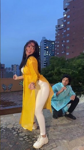 She is more Indian than Me 😂 | Nagada Song Dance with Gulaabi