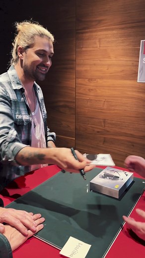 Day in Berlin: Music Album Showcase and Autograph Session