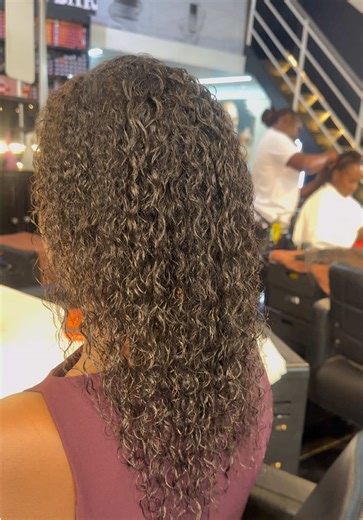 Discover the Benefits of Curl Perms for Your Hair