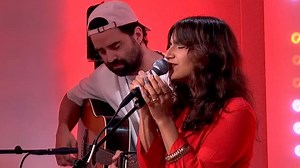 Mel interprète en live 'Wildflower' de Billie Eilish : 'C’est la chanson faite pour que je la chante' - RTBF Actus