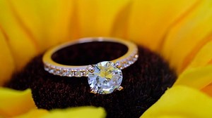 207K views · 380 reactions | Check out our new Star Light wedding sets! Available in Rose gold and silver and available in sizes 4-13 (half sizes too!)  Get yours here! https://goo.gl/GQ5Xdq | Modern Gents Trading Co. | Facebook