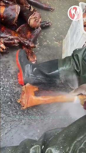 Cured pork | Cleaning cured pork with a high-pressure water gun