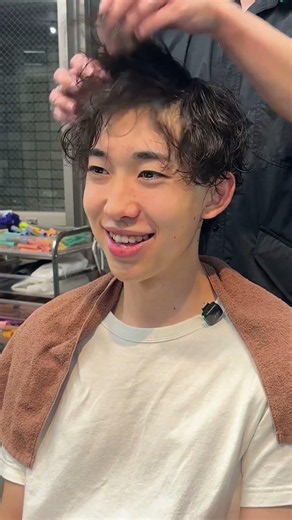 [Recommended for perm beginners! V-style shadow perm] #shorts #mensperm #shadowperm #wavespiralpe...