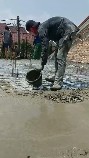 Bondek formwork concrete slab casting technique with manual pouring #shorts