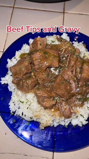 Delicious Beef Tips and Gravy Recipe