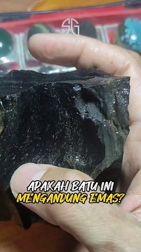 Mengolah fosil dari kayu kelor serat emas yang susah didapatkan . Order/Pesan Admin 1 : https://wa.me/6281228076393 Admin 2 : https://wa.me/628561188880 . #batuakik #reels #short #fyp #tapakjalak #pendekar #walisogo #sunangunungjati #islam #mistis #silat #collectoritem #kinyangair #mustikaair #fossil #seratemas | Suryana Gemstone
