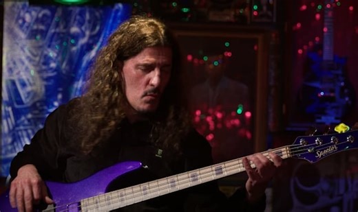 ANTHRAX's FRANK BELLO: Playing Yankee Stadium With 'Big Four' Was 'One Of The Highlights Of My Career'