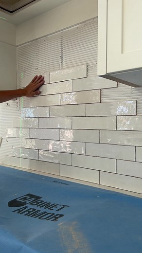 Kitchen Tile Installation Guide: Step-by-Step Kitchen Tile Tips