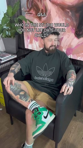4.3K views · 37 reactions | Sunday funday  A fun question for today - who in the studio would you NOT let date your child ?! “Sorry Sean” #londontattoo #uktattoo #tattooday | Ushuaia Tattoo London | Facebook