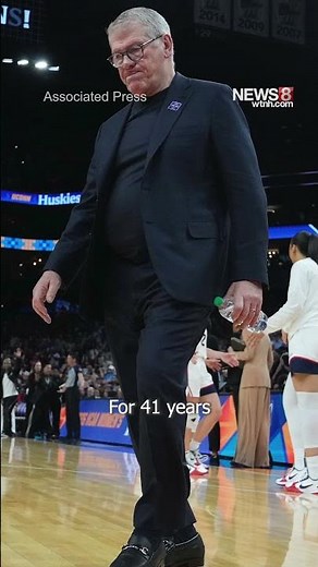 UConn coach leaves before postgame handshake with South Carolina