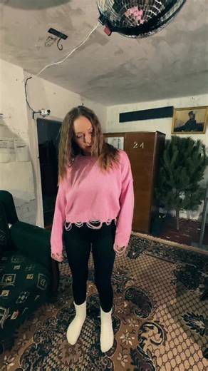 АРТЕМ ДНЕПРОВСКИЙ on Instagram: "This did not look normal 🧐 #suspicious #caught #shorts"