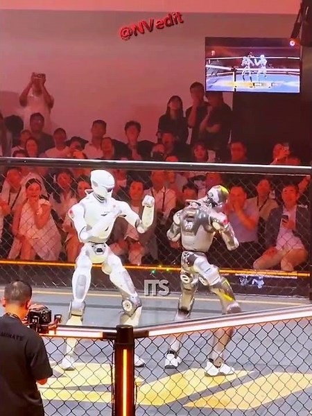 Humanoid robots step into the ring for Shenzhen’s first robot MMA showdown