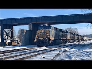 5 Locomotives, 702 Axles & 2 Miles! Knocking Down The Signal On Trestle & Heritage Unit On Bridge