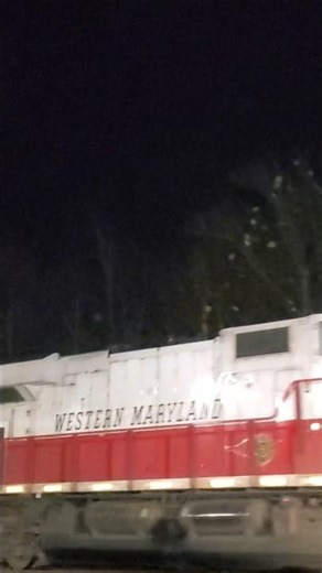 CSX 1852 Western Maryland leading m416 through Point of Rocks MD 11/22/25