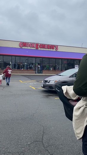 Fun Day Out with Baby at Chuck E. Cheese