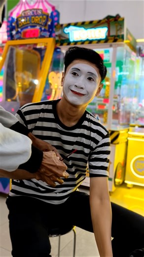 #pantomimbojonegoro #pantomimlucu #pantomimindonesia #pantomim #pantomimanak #pantomime #pantomimer