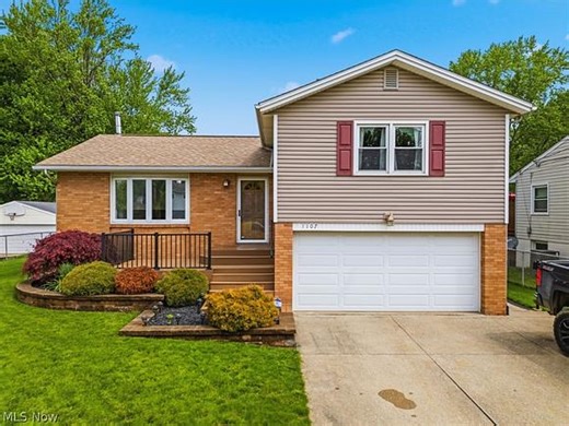 1107 Lynbrook St SE, North Canton, OH 44720 | Estately 🧡 | MLS# 5205548
