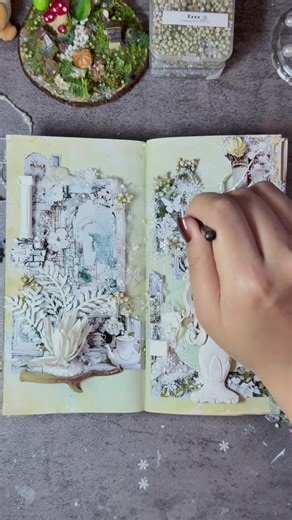 Creative Junk Journal Ideas: DIY Journal Crafting