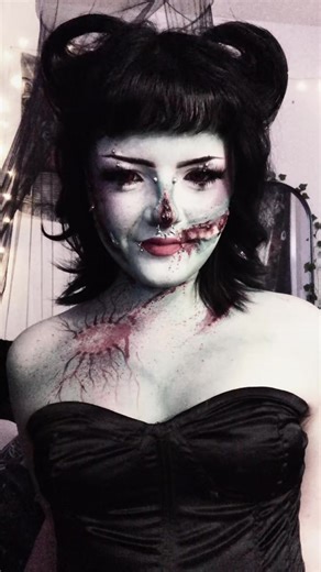 Zombie Pin Up Girl Makeover Tutorial