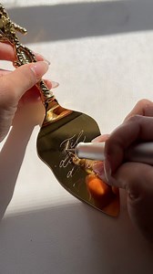 a few tips for engraving metal ✨🎂💍 ✨ use an old burr! I’ve found that using a brand new one tends to feel too “slippery” on the metal ✨ use a slower speed! I normally do 40k for perfumes but for metal I will do around 35k or sometimes even lower depending on the item ✨ use a lighter hand! this helps with keeping the engraving smooth to the touch. The last thing you want is to end up with any sharp edges from digging in to the metal 😩 These serving sets have been on my desk constantly over the
