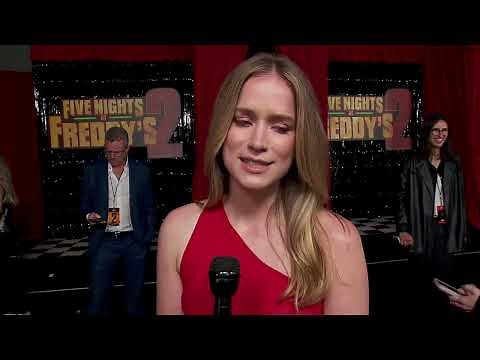 Five Nights at Freddy’s 2 INTERVIEW- Elizabeth Lail at the red carpet premiere