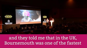 【#伯恩茅斯大学# 学长学姐带我们一起刷新往届「BFX动漫节」的极致感官体验】