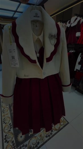 soft,comfy and super adorable 🥰.This cute dress is perfect for every event.It keeps your little one feeling free happy all day. sweet Color, lovely design,pure cuteness🥰.comfort