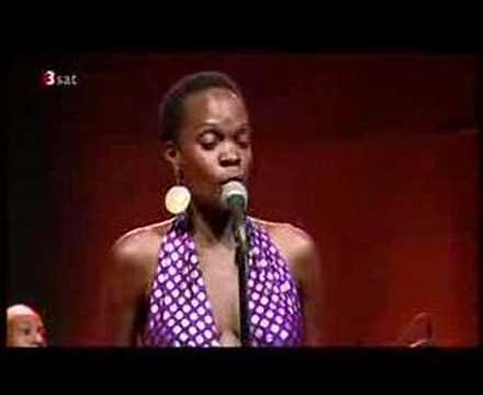 Renee Neufville w/ Roy Hargrove's RH Factor - Crazy Race (Live Stuttgart 2005)