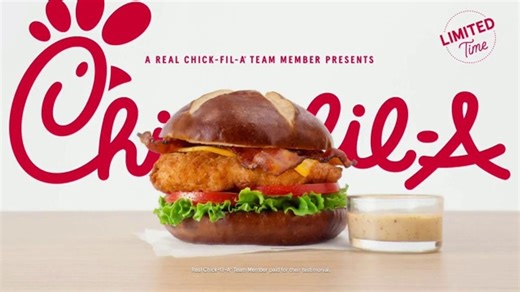 Chick-fil-A Pretzel Cheddar Club TV Spot, 'Macy'